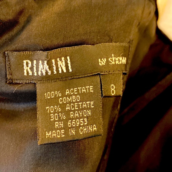 Rimini black velvet and satin dress.  This is labeled as a size 8 but fits 4-6 - Picture 2 of 4